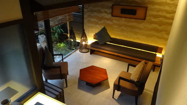 香川旅／島宿 真里