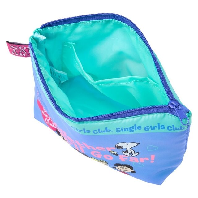 【PLAZA】「スヌーピー PEANUTS NOSTALGICA ノスタルジカ 舟形ポーチ」1,760円/文具やコスメなど用途に合わせて収納できる便利なポーチ