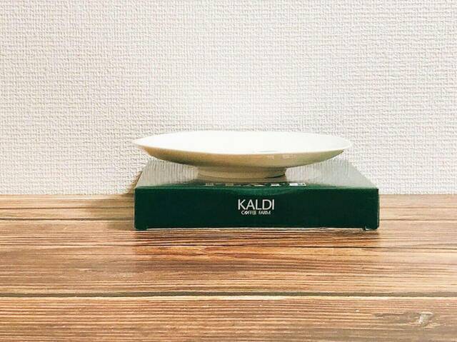 【カルディ りんごバッグ／ガレット皿】直径約20cmと使いやすいサイズ感です