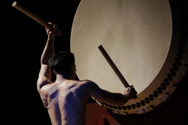 螺旋(鼓童創立35周年記念コンサート) 撮影:岡本隆史