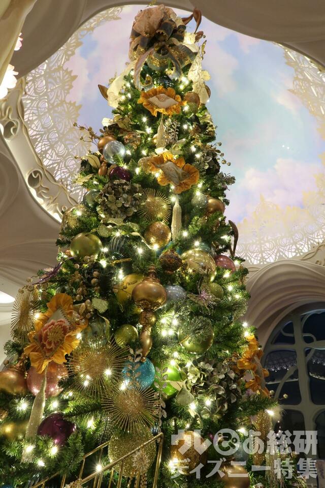 東京ディズニーシー・ファンタジースプリングスホテル クリスマスツリー
