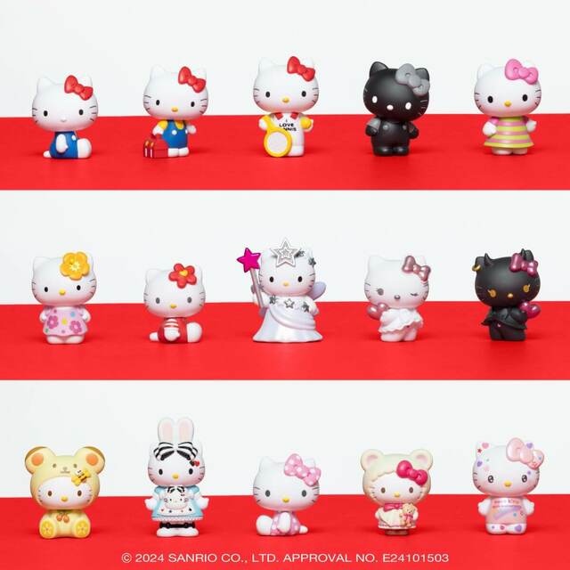 【HELLO KITTY 50th～ハッピーアニバーサリー★～】A賞は全15種のフィギュア。コレクション欲をくすぐります！