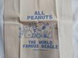 中央には、スヌーピーのイラストあり