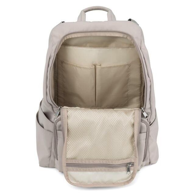 ワークマン　高撥水マルチシートインマザーズリュック　内側の収納部分