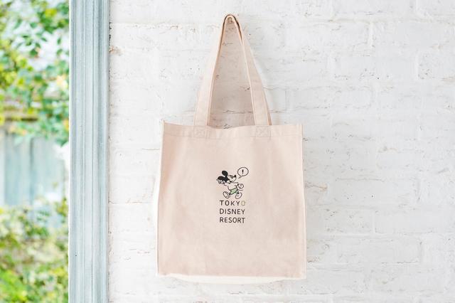 トートバッグ M 3,300円、L 4,200円｜東京ディズニーリゾート「LET'S START WHERE WE CAN!」