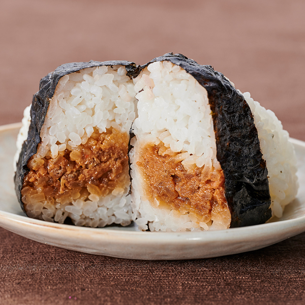 十和田バラ焼風牛そぼろおにぎり