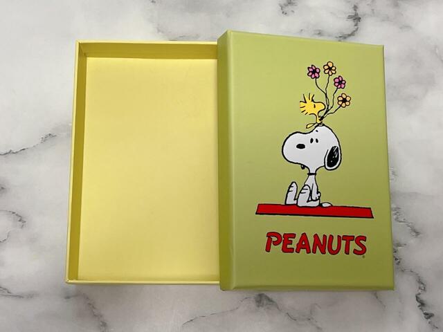 ボックスはちょっとした贈り物を入れてギフトボックスとして活用してもOK！アクセサリーなどの整理にもぴったりです