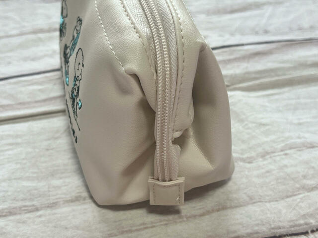 ものを入れた時のフォルムがキュート