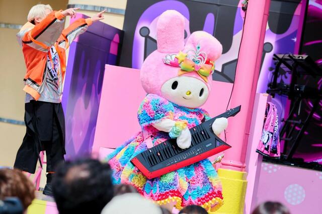 ユニバーサル・スタジオ・ジャパン「クロミ・ライブ ～世界クロミ化ツアー クリスタル・クリア～」