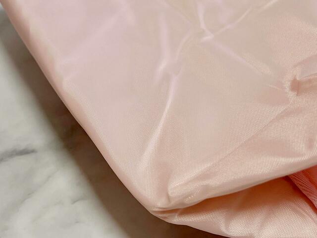 【cookpad plus（クックパッド プラス）2023年夏号】素材はシャカシャカしたポリエステルです