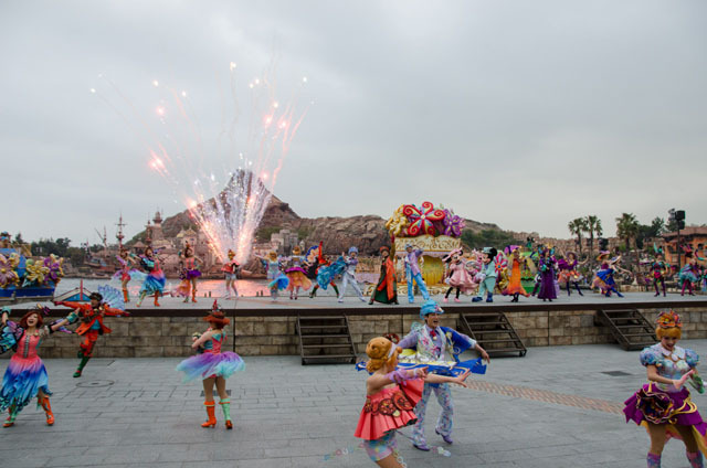 東京ディズニーシー　ディズニー・イースター「ファッショナブル・イースター」 ©Disney 