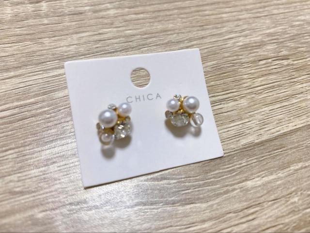 【3COINS パールストーンピアス】パールとキラキラストーンが夏っぽい！