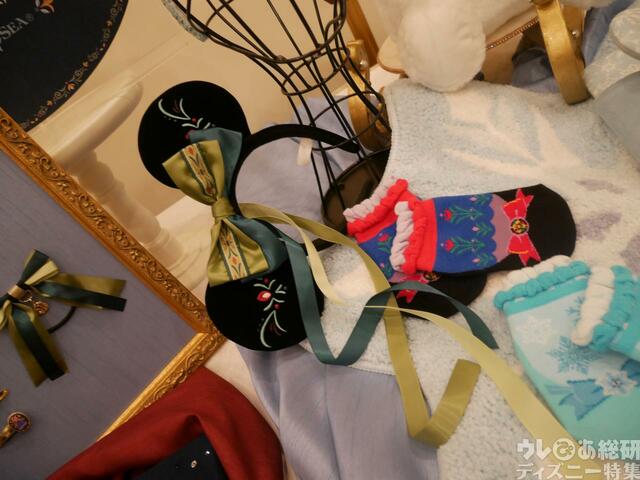 カチューシャ 2,200円｜東京ディズニーシー新テーマポート「ファンタジースプリングス」｜販売店舗：東京ディズニーシー「エンポーリオ」｜発売日：2024年5月28日（火）