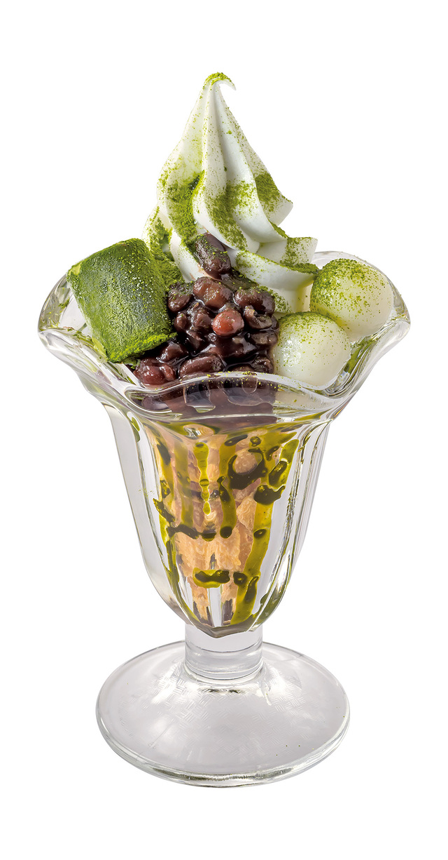 「抹茶生チョコアイスと白玉の抹茶パフェ」＜690円＞【25周年を迎えたサンマルクカフェが『パンマルクプロジェクト』を始動】