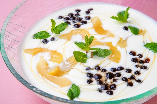 白桃とタピオカのヨーグルト