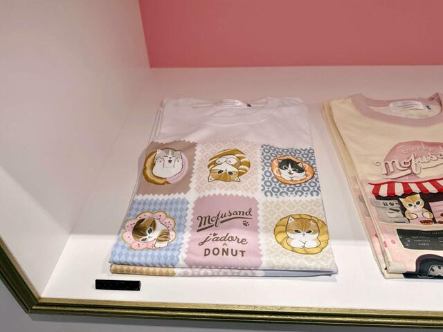 【mofusand TOKYO】COFFEE AND DONUTS Tシャツ 図鑑(ホワイト)/税込3,300円