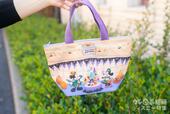 「ディズニー・ハロウィーン」スーベニアランチケース プラス1200円