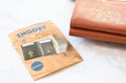 【『SNOOPY YEAR OF THE HORSE MINI WALLET BOOK BROWN』（宝島社）】ミニブックには、お財布のこだわりポイントなどがいっぱい♪