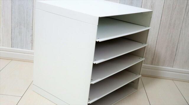 【IKEA クヴィッスレ レタートレイ】スチール面を上にすることも