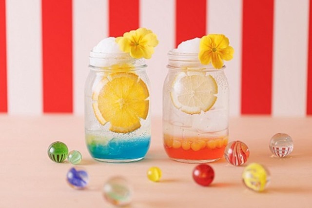 【ヒルトン東京ベイ「BON DANCE」】2種類のカラーが選べるスペシャルドリンク「Poppin’ sparkle soda（ポッピン スパークル ソーダ）」