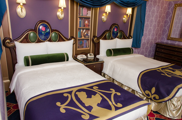 東京ディズニーランドホテル「ディズニー美女と野獣ルーム」©Disney
