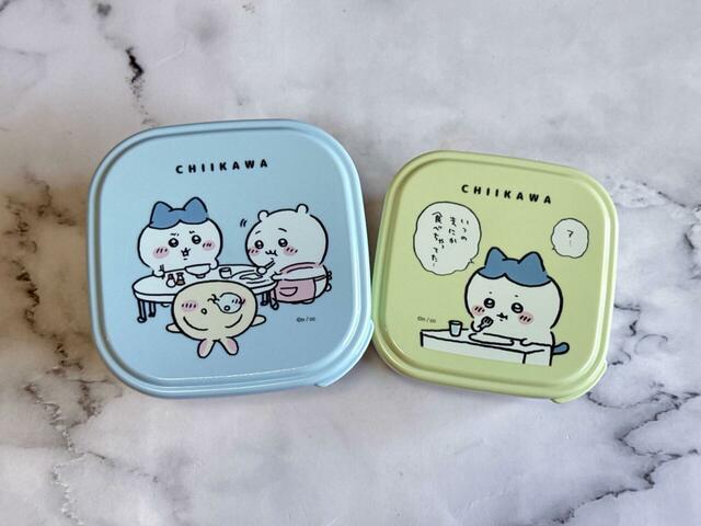 大サイズと小サイズのシール容器のセット