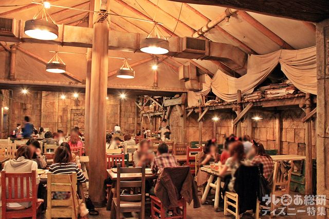 「ユカタン・ベースキャンプ・グリル」店内