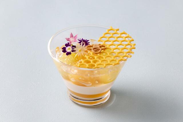 「メロンベリーヌ」＜900円＞【グランドハイアット東京の「サマースイーツ コレクション」】