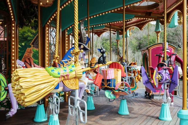 「魔女の谷」メリーゴーランド
