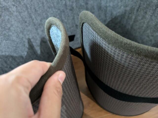 【アイリスオーヤマ ぐるポカパネルヒーター】マグネットが内蔵されているので、開口部が開いてしまう心配はありません