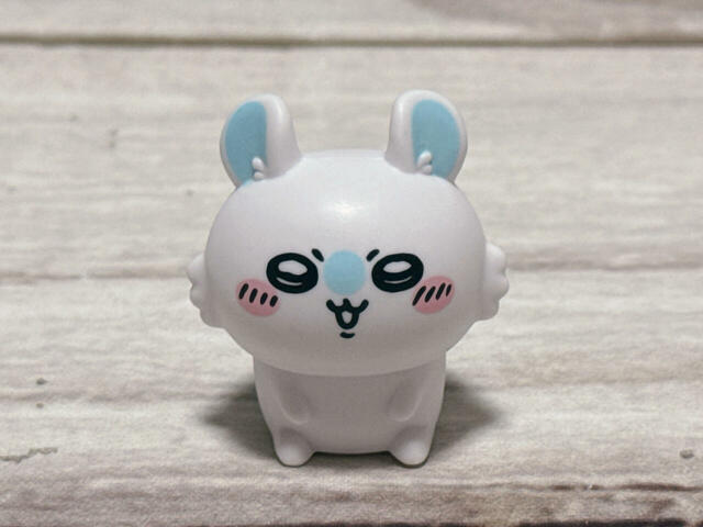 第4弾に引き続き登場のモモンガ！今回は口を開けた表情です