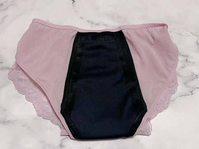 【PEACH JOHN】バックウエストまでクロッチがカバーしてくれているので、お尻も安心！