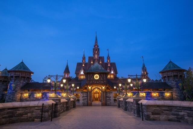 東京ディズニーシー「ファンタジースプリングス」内「フローズンキングダム」