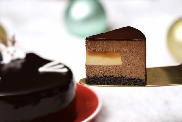 「ねこホリデーケーキ～チョコレート～」＜価格：3,980円（税込）＞【【予約開始】聖なる夜は「ねこねこのクリスマスケーキ」で♪冬限定の可愛いオリジナルトートバッグ付き！】