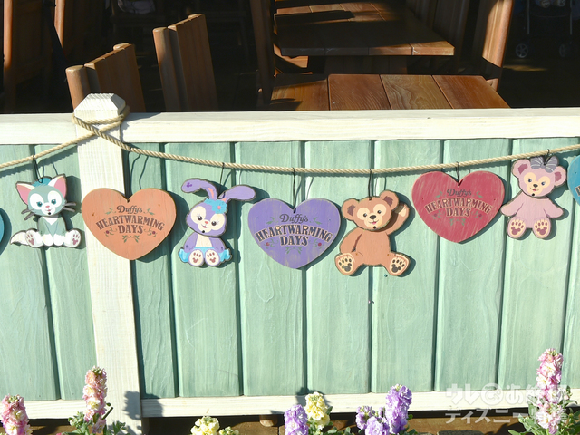 「ケープコッド・クックオフ」のテラス席