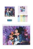 ステーショナリーセット 2,500円｜東京ディズニーリゾート・フォトグラフィープロジェクト「イマジニング・ザ・マジック」グッズ｜販売店舗：東京ディズニーランド「ギャグファクトリー／ファイブ・アンド・ダイム」、東京ディズニーシー「エンポーリオ」｜発売日：2026年3月6日（金）