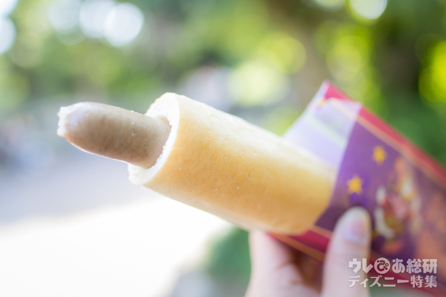 クリスマス用パッケージになったユカタンソーセージドッグ