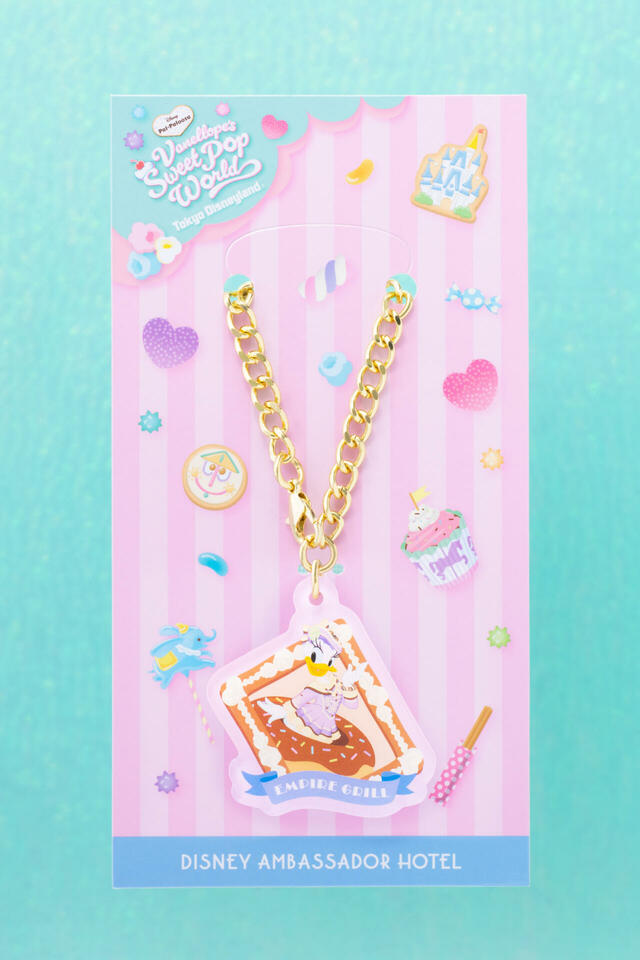 エンパイア・グリル　ディズニー・パルパルーザ“ヴァネロペのスウィーツ・ポップ・ワールド”エンパイア・グリル・ランチ　オリジナルチャーム　前期