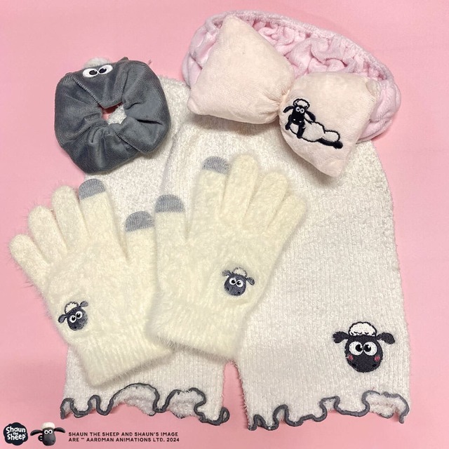 【サンキューマート×ひつじのショーン】ショーンの”ふわもこ”感を表現した手袋やウエストウォーマー