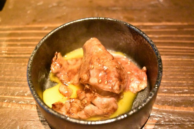 ご飯を巻いて、溶き卵にドボン!