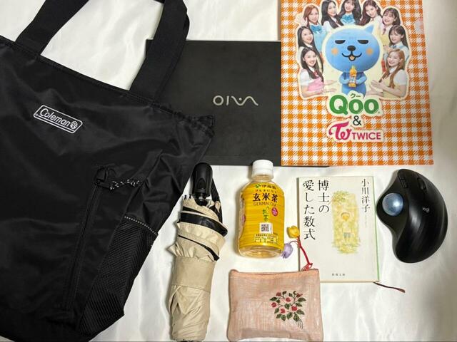 【Coleman 2WAYバックパックトート】ノートPCや折りたたみ傘、ポーチなど通勤時の荷物を入れてみると…⇒