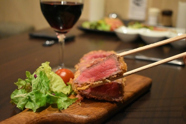 こだわりの牛カツ食べ放題肉祭り