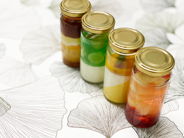 ザ ストリングス 表参道 ゼリー＆プリン4種セット  ¥2,600（税込）