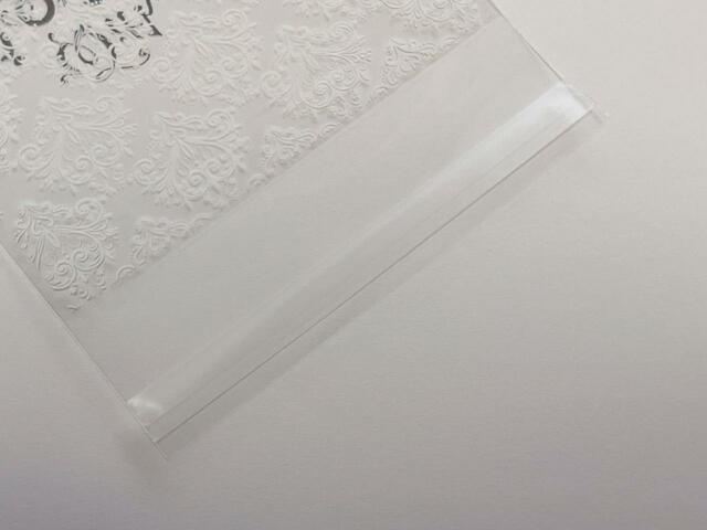 封筒の口にはテープ付き