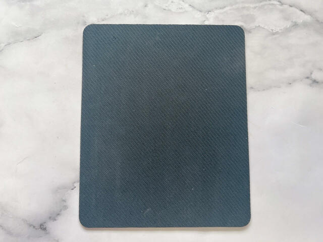 裏面は滑りにくい素材なのもGood！