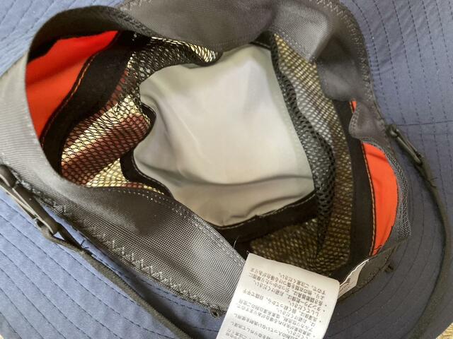 【ワークマン ラウンドメッシュサファリハット】内側に抗菌防臭ネームが付いています