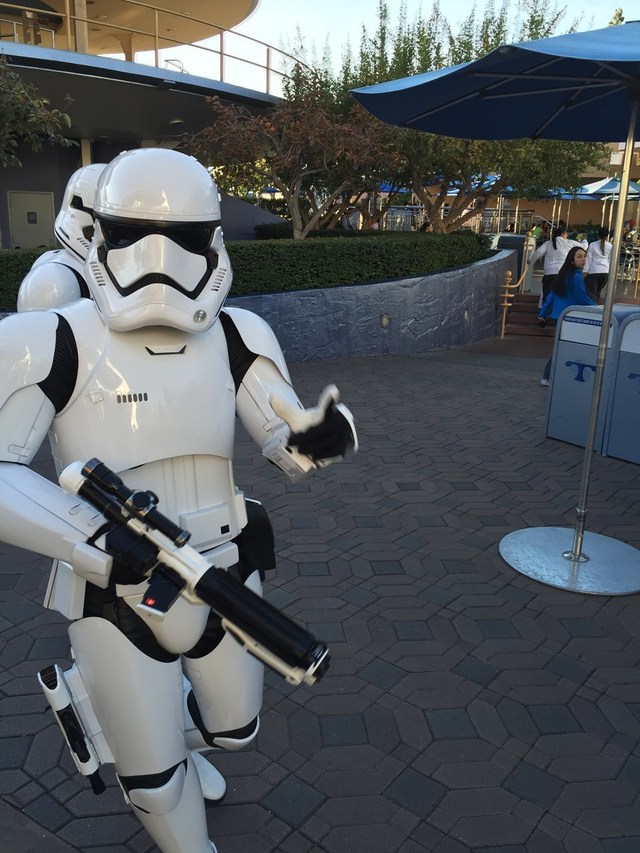 「You,Capture ! 」といきなり言われてしまいました