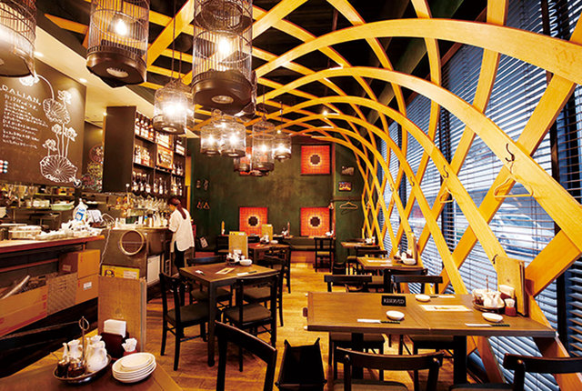 大連餃子基地 DALIAN 麻布十番店（麻布十番）　内観