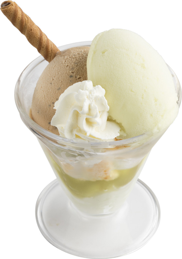 贅沢マスカットと紅茶のパフェ