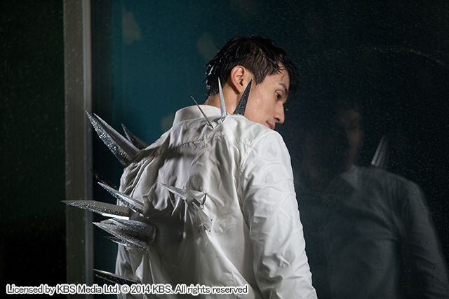 『アイアンマン～君を抱きしめたい』　Licensed by KBS Media Ltd. ©2014 KBS. All rights reserved